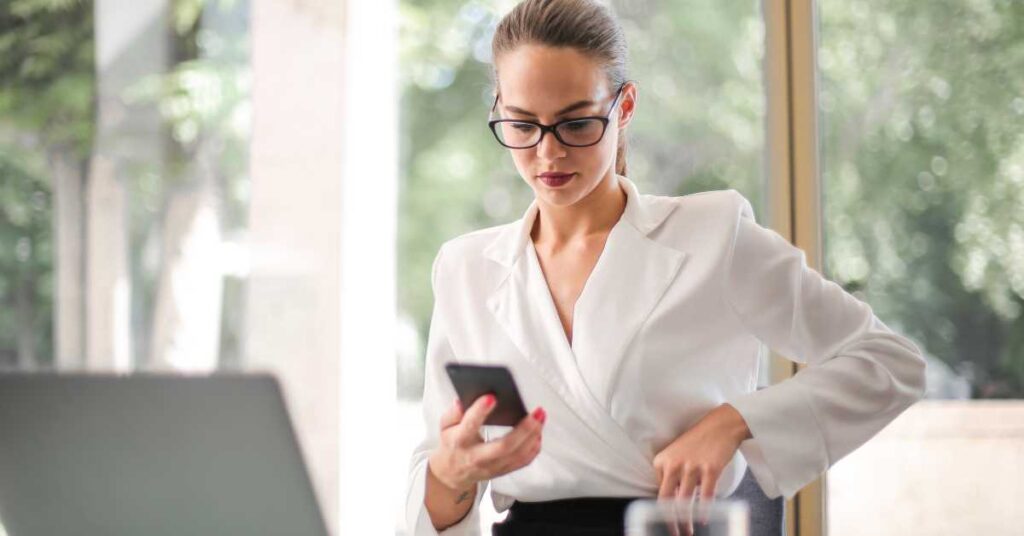 remote social media consultant for startups